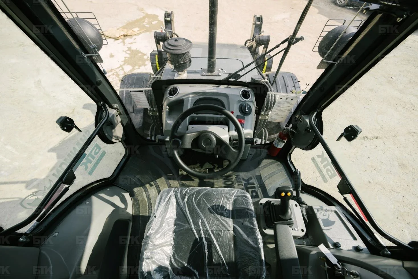 Новая модификация кабины SHANMON 388H